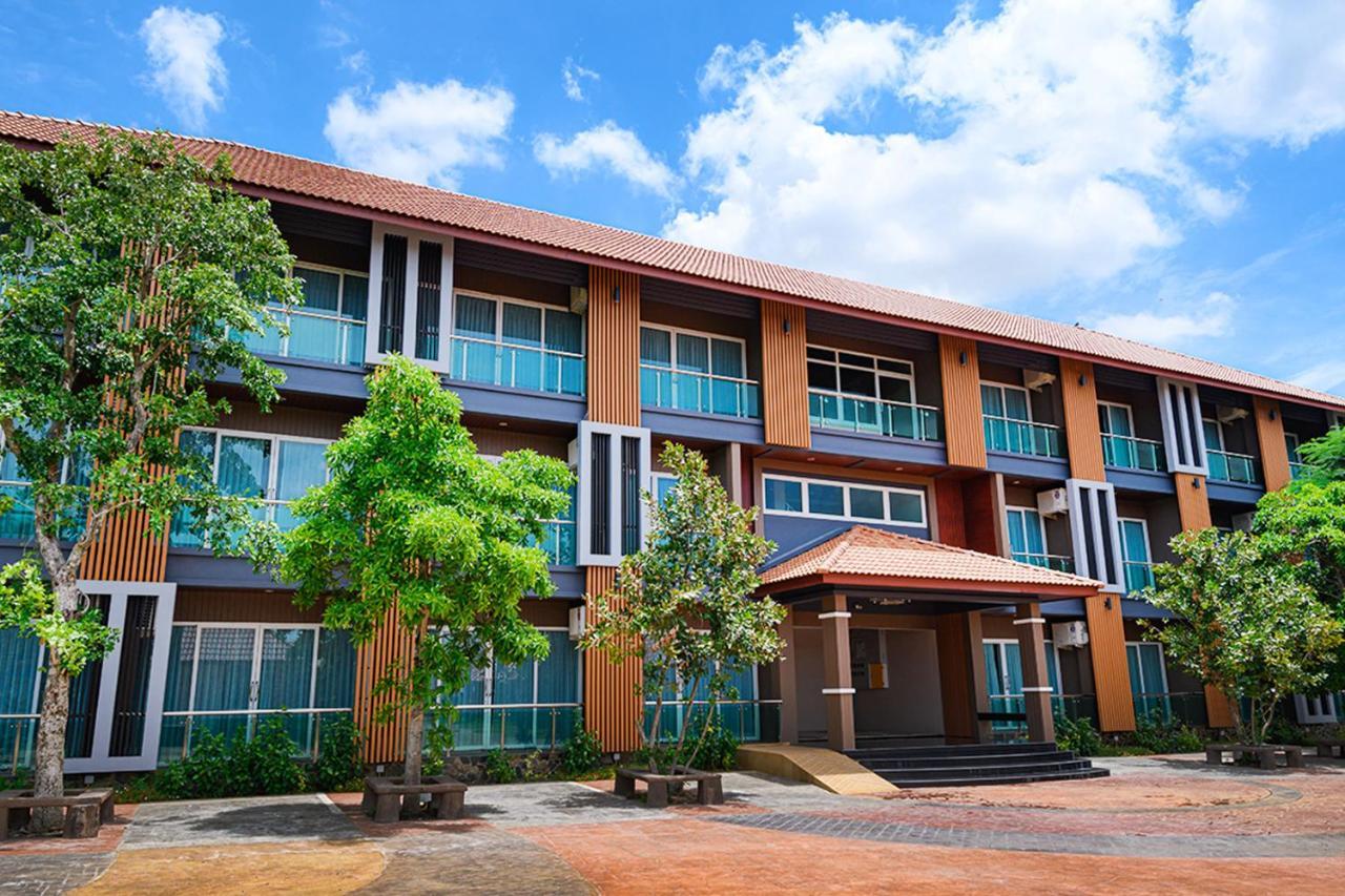 Avarin Resort Pakchong Luaran gambar